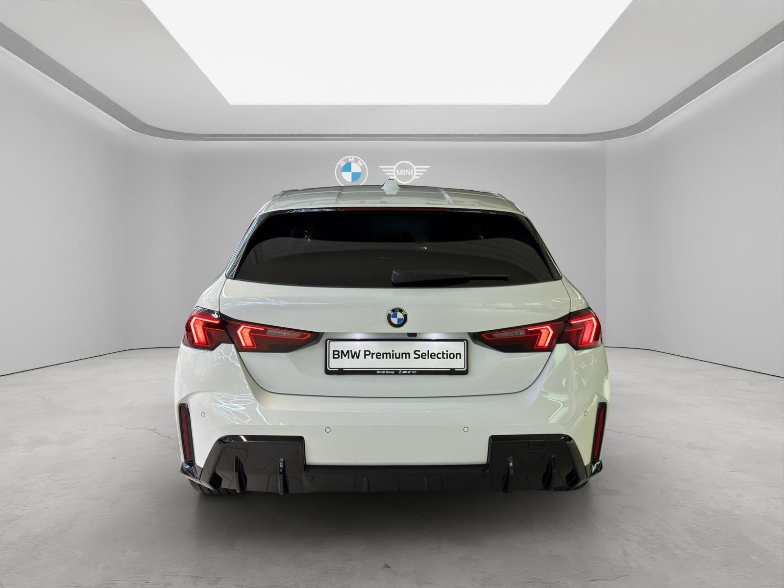 BMW 123 xDrive, Mild-Hybrid Benzin/Elektro, Occasion / Gebraucht, Automatik - 4