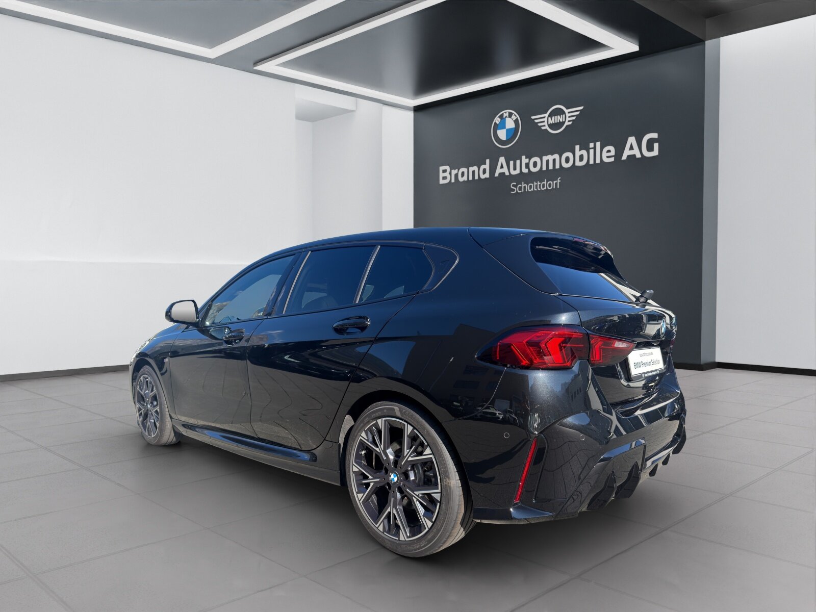 BMW 123, Mild-Hybrid Petrol/Electric, Second hand / Used, Automatic - 4