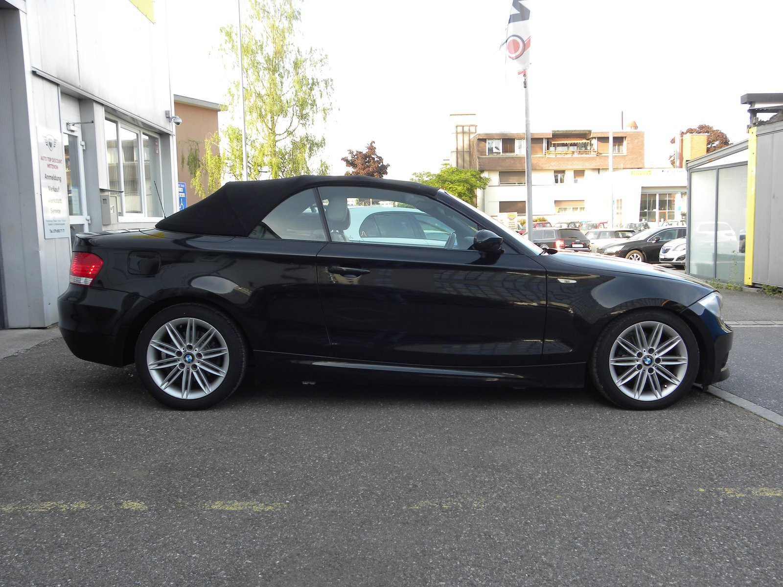BMW 125i Cabrio Steptronic M-Sportpaket, Benzin, Occasion / Gebraucht, Automatik - 3