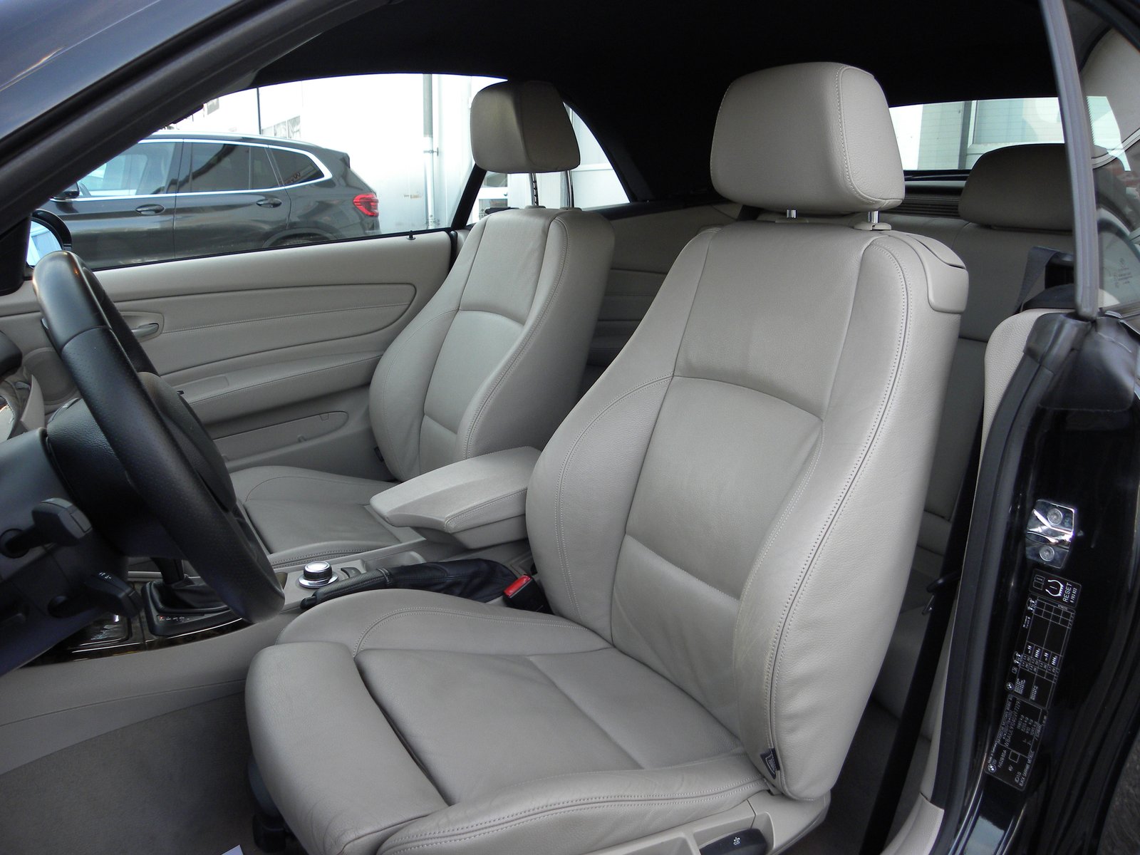 BMW 125i Cabrio Steptronic M-Sportpaket, Benzin, Occasion / Gebraucht, Automatik - 7