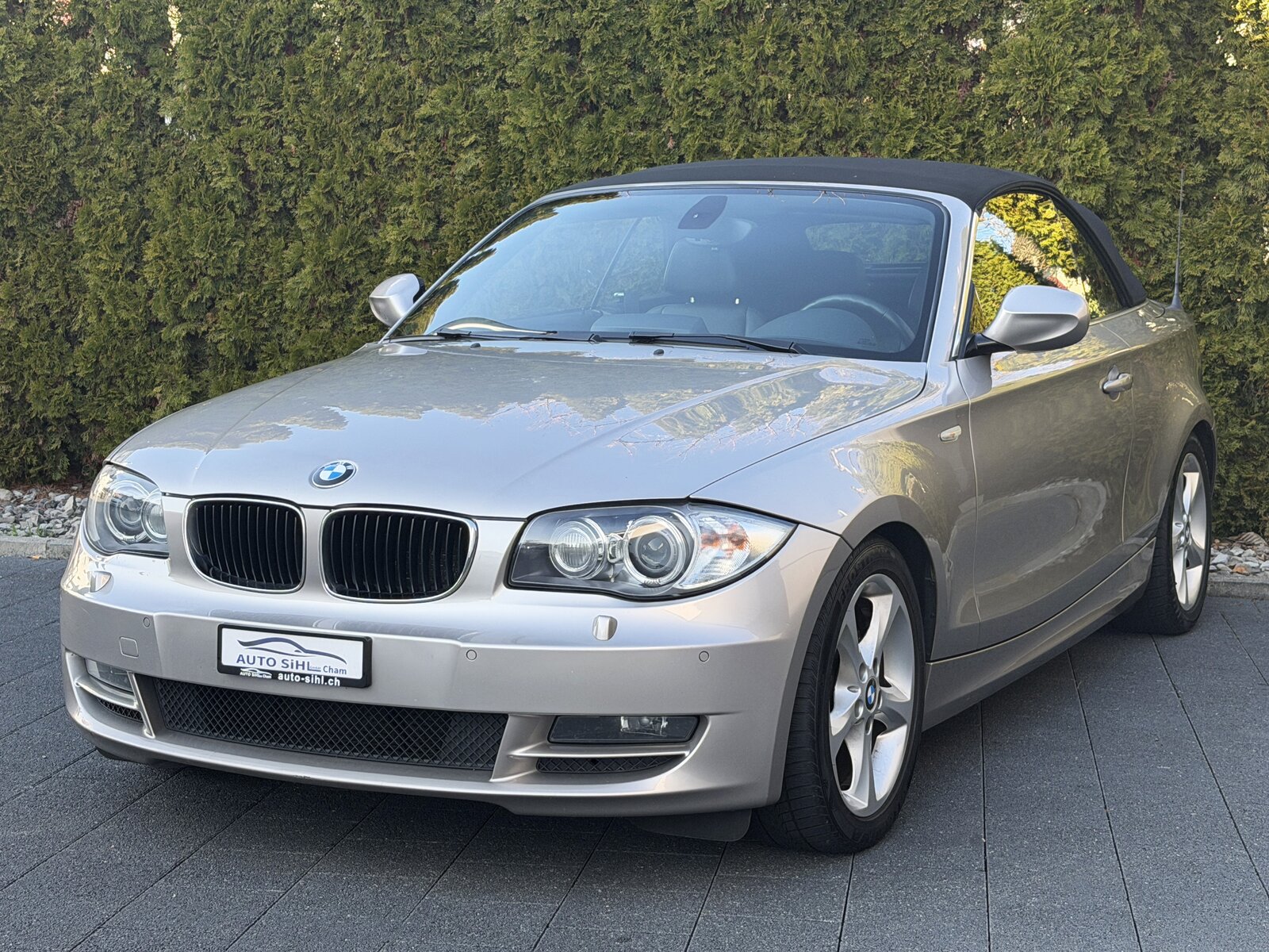 BMW 125i Cabrio Steptronic / Frisch ab MFK