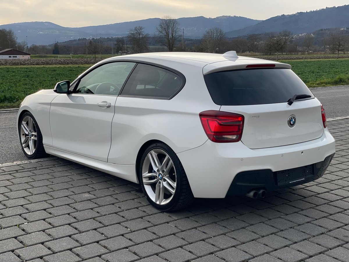 BMW 125i Sport Line, Essence, Occasion / Utilisé, Manuelle - 6