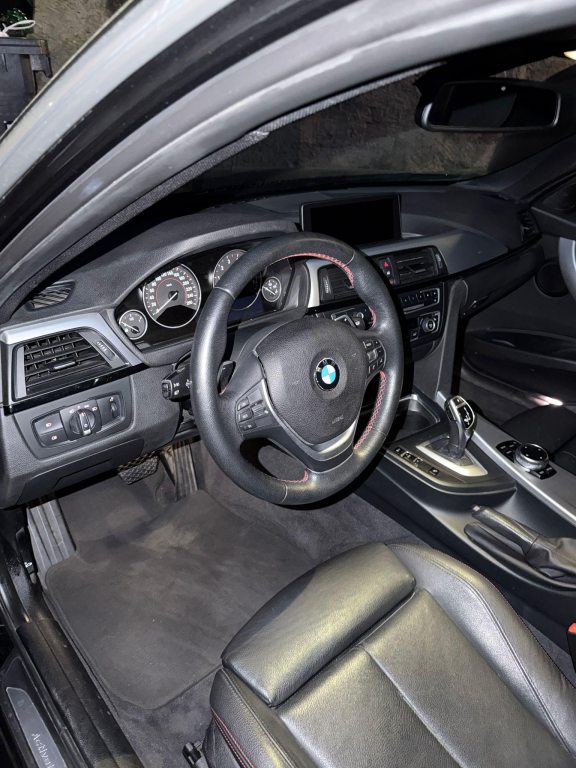 BMW 130 ActiveHybrid, Hybride Intégral Essence/Électricité, Occasion / Utilisé, Automatique - 2