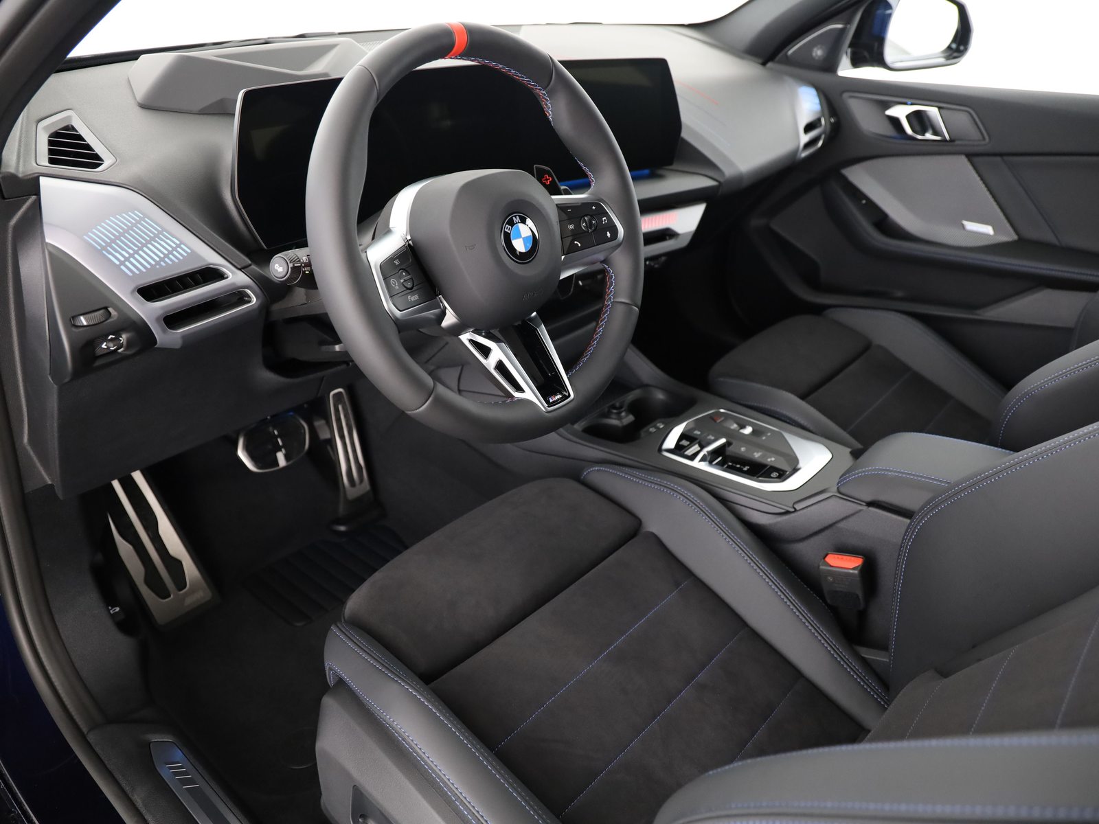 BMW M135i xDrive, Petrol, New car, Automatic - 7