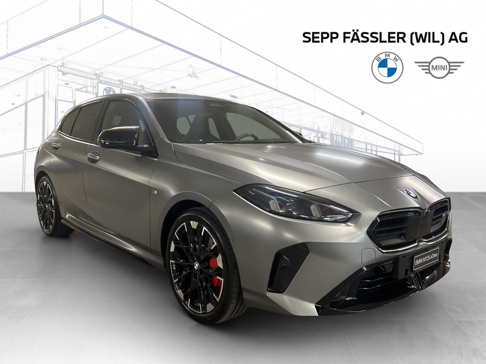 BMW M135i xDrive, Benzin, Neuwagen, Automatik - 2