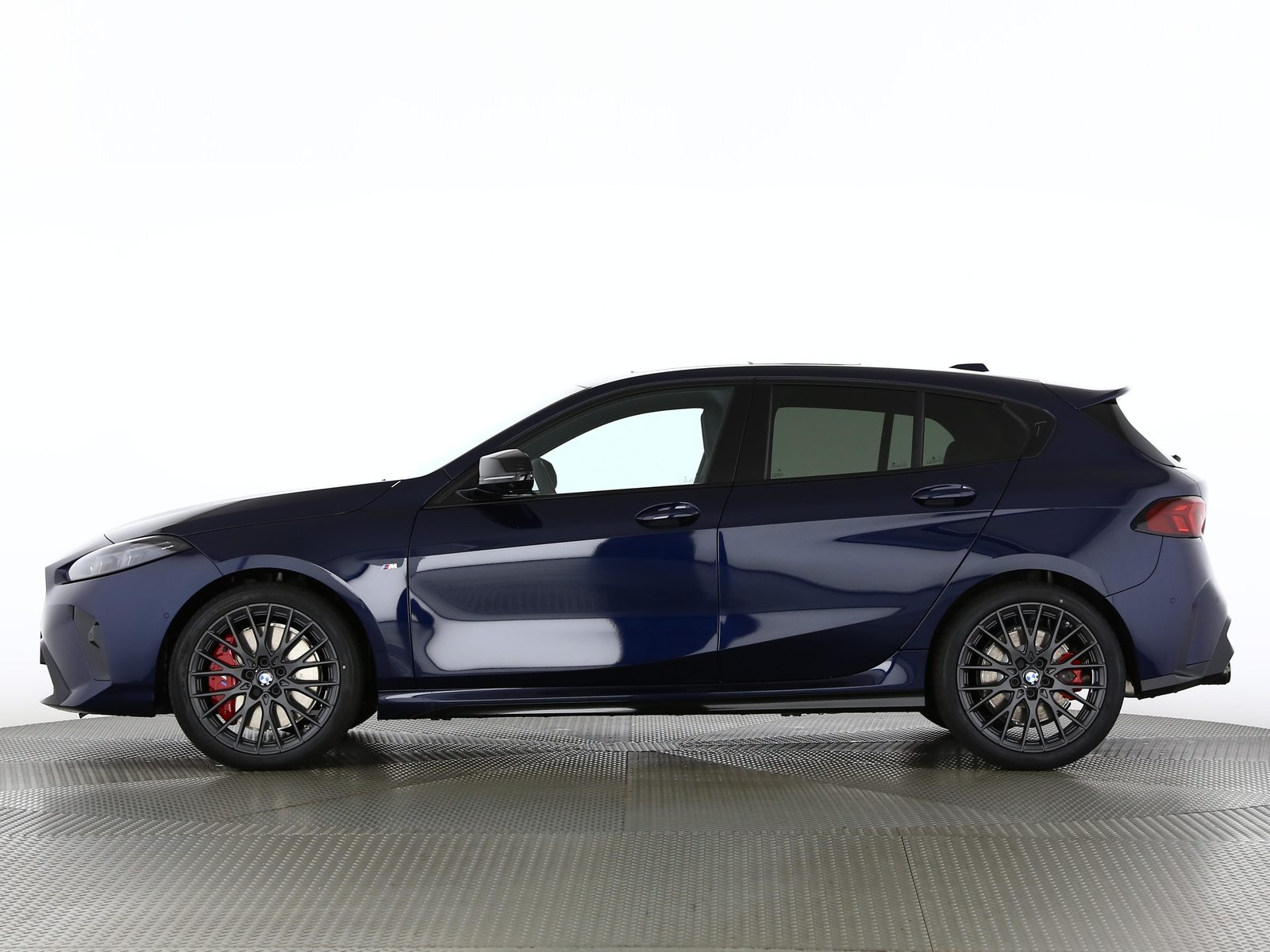 BMW M135i xDrive, Petrol, New car, Automatic - 3