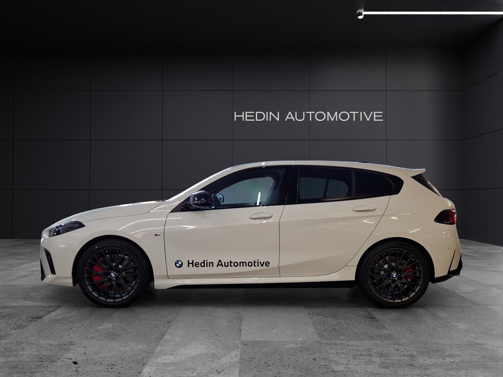 BMW M135i xDrive, Benzina, Auto nuove, Automatico - 2
