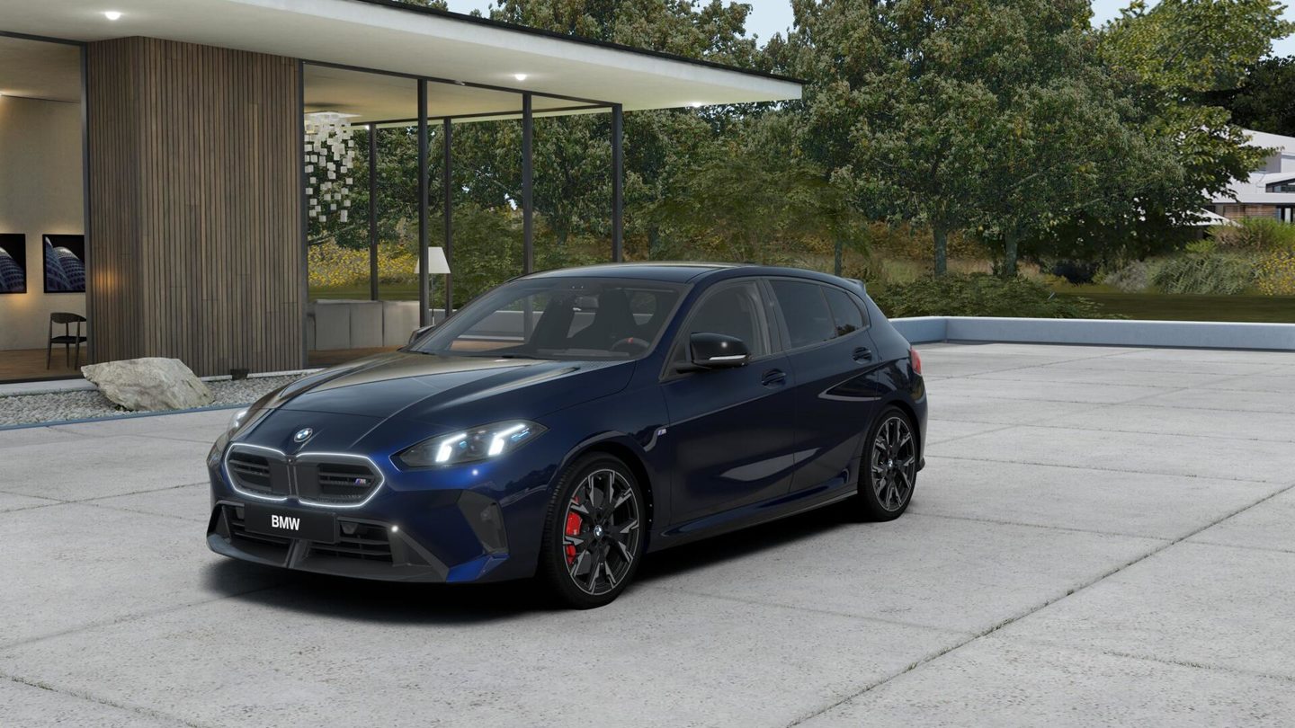 BMW M135i xDrive
