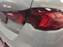 BMW M135i xDrive, Benzin, Neuwagen, Automatik - 6