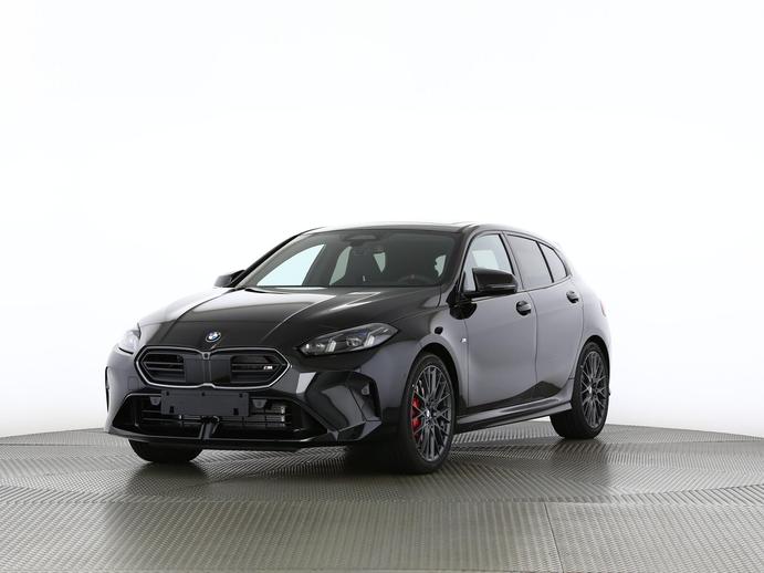 BMW M135i, Essence, Voiture nouvelle, Automatique