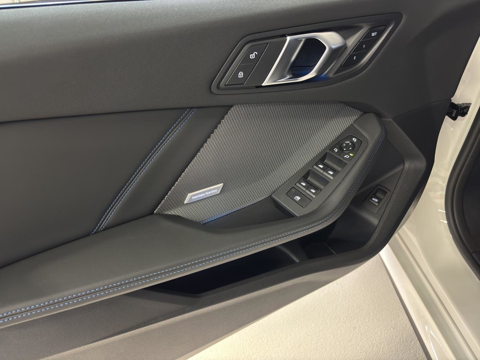 BMW M135i, Essence, Occasion / Utilisé, Automatique - 6