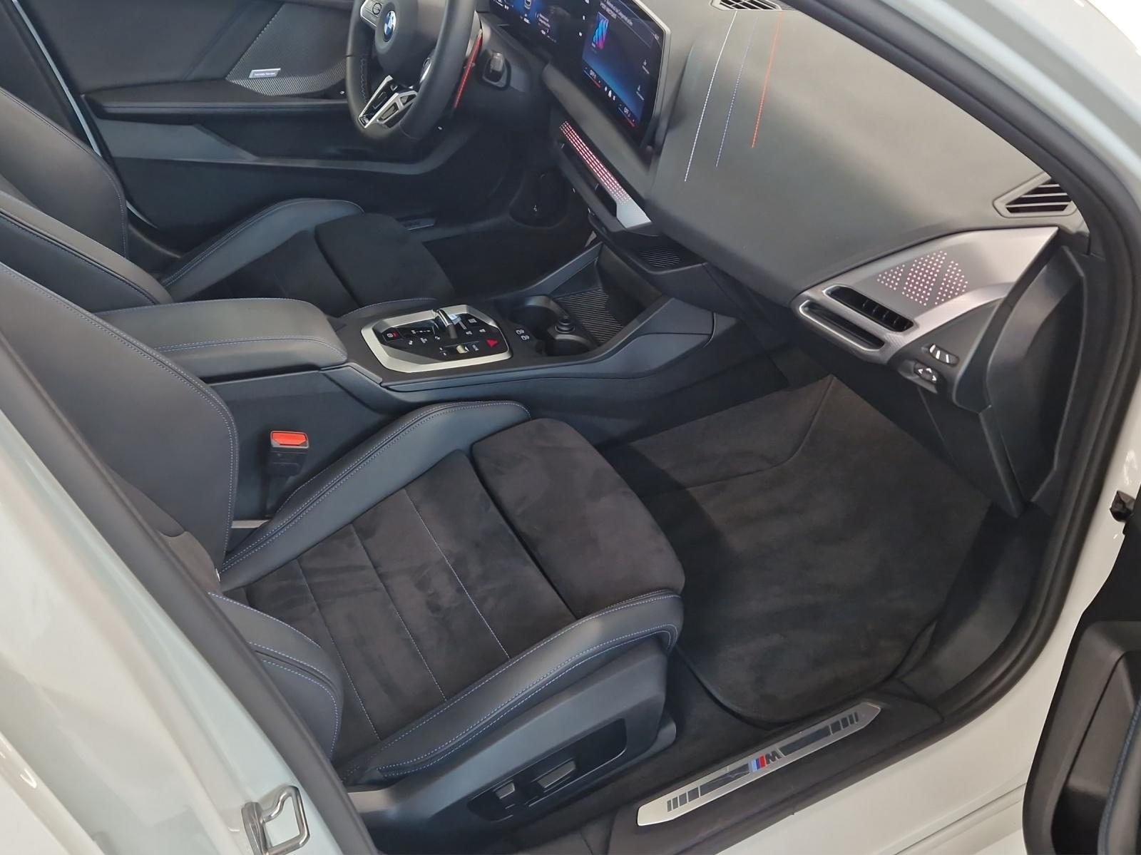 BMW M135i xDrive, Benzin, Occasion / Gebraucht, Automatik - 5