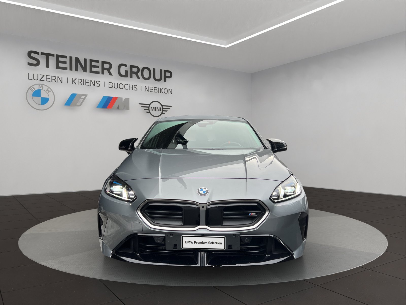 BMW M135i Steptronic, Benzin, Occasion / Gebraucht, Automatik - 2