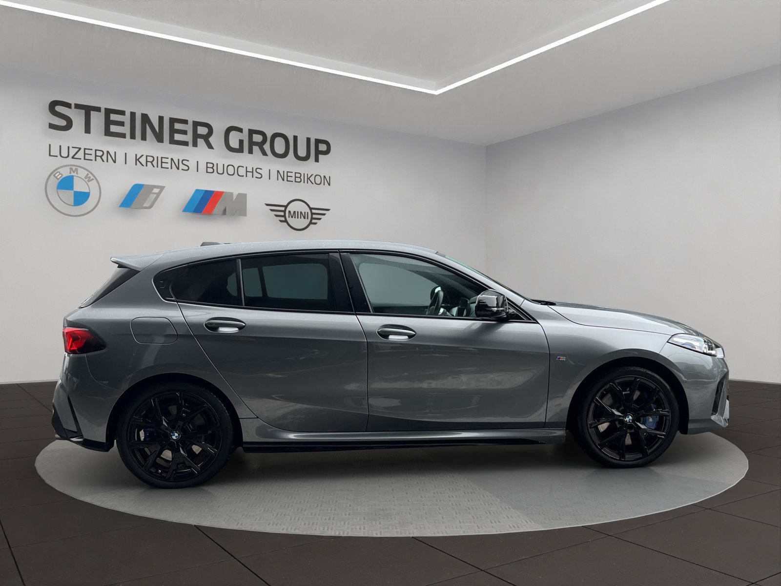 BMW M135i Steptronic, Benzin, Occasion / Gebraucht, Automatik - 4