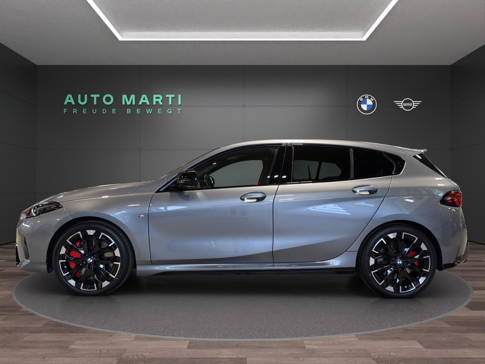 BMW M135i xDrive, Essence, Occasion / Utilisé, Automatique - 2