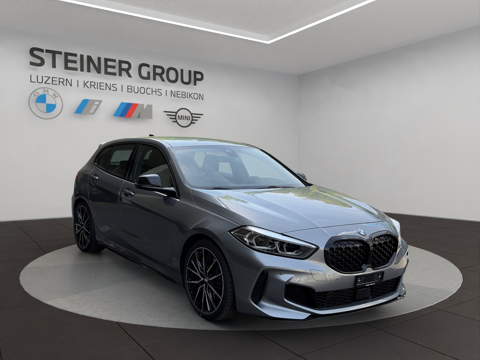 BMW M135i Steptronic, Benzin, Occasion / Gebraucht, Automatik - 3