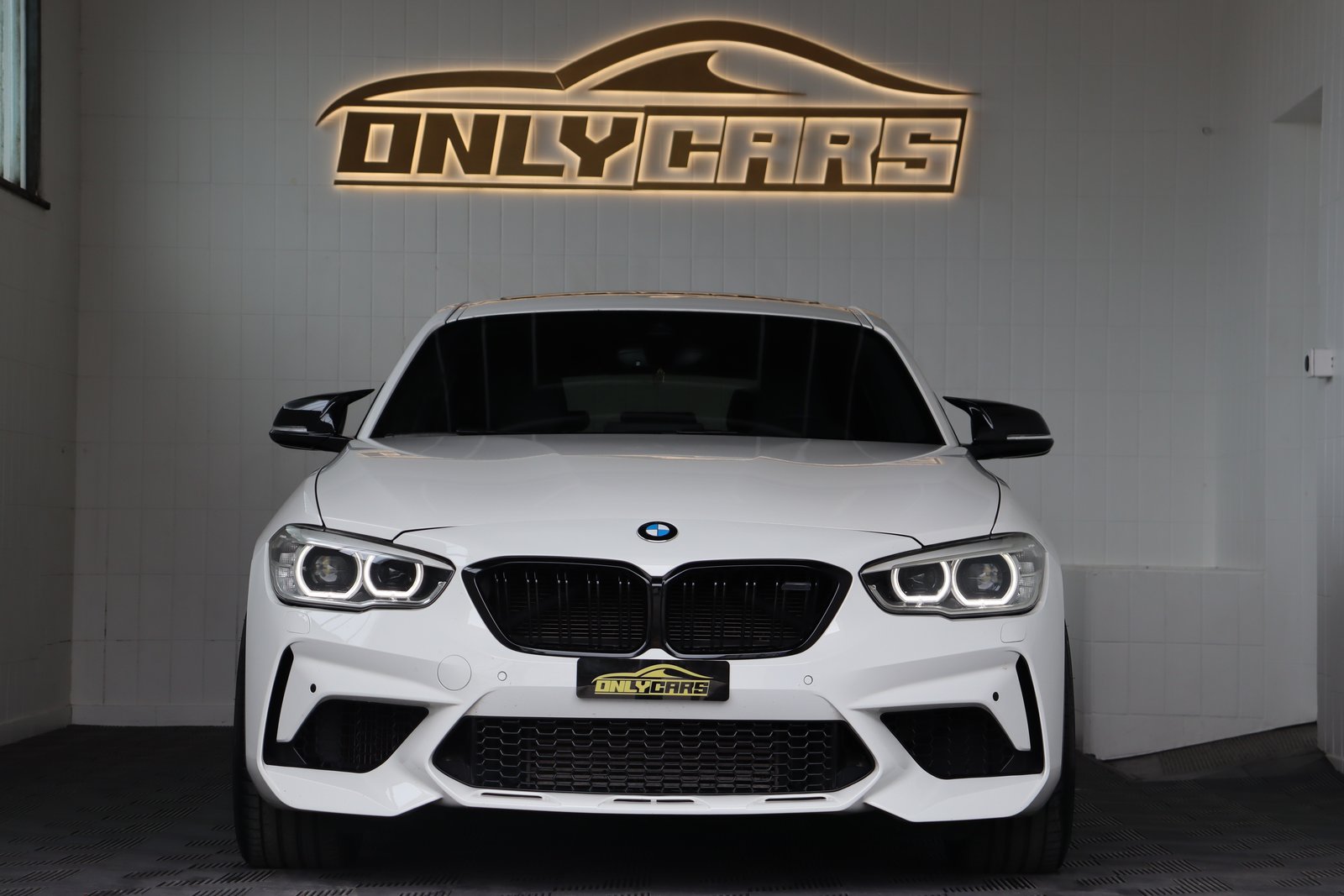 BMW M135i STEPTRONIC ** MILLTEK ** HECKANTRIEB **, Petrol, Second hand / Used, Automatic - 2