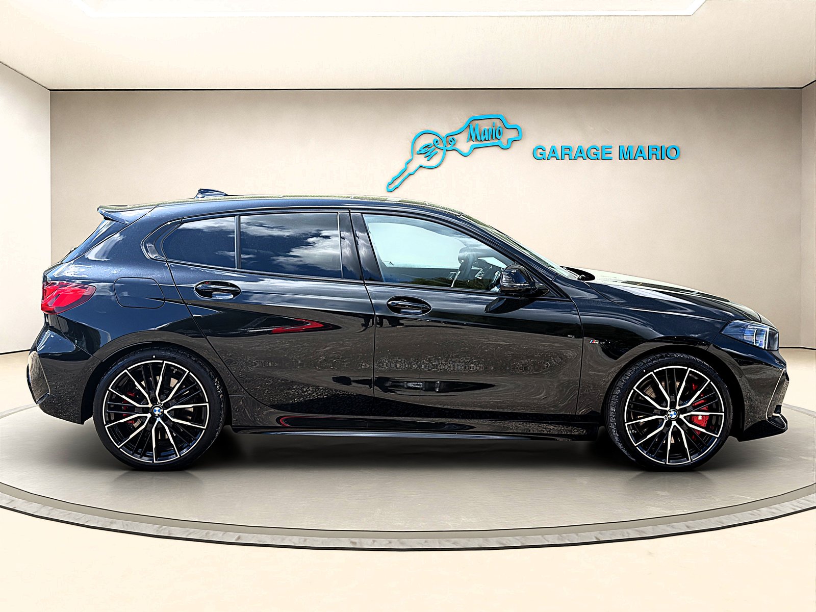 BMW M135i * M Sport Pro Edition * Steptronic, Petrol, Second hand / Used, Automatic - 4