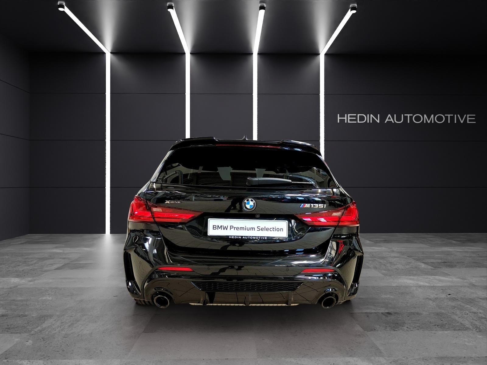 BMW M135i xDrive, Essence, Occasion / Utilisé, Automatique - 5