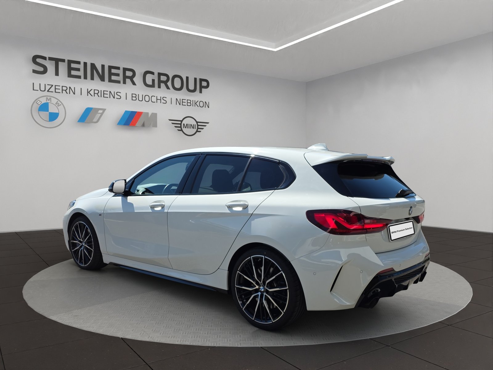BMW M135i Steptronic, Benzin, Occasion / Gebraucht, Automatik - 5