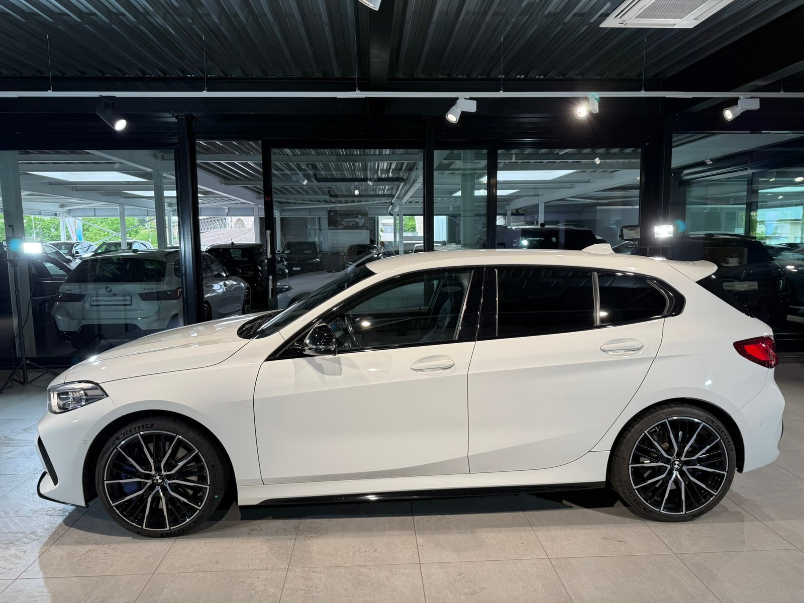 BMW M135i Steptronic, Petrol, Second hand / Used, Automatic - 4
