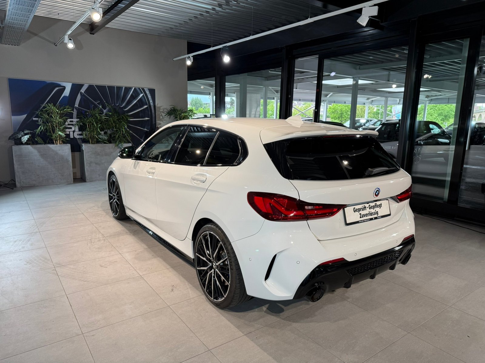 BMW M135i Steptronic, Petrol, Second hand / Used, Automatic - 5