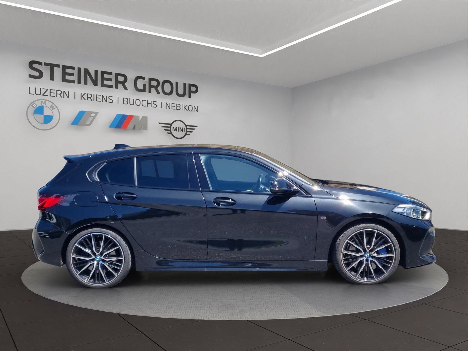 BMW M135i Steptronic, Benzin, Occasion / Gebraucht, Automatik - 4