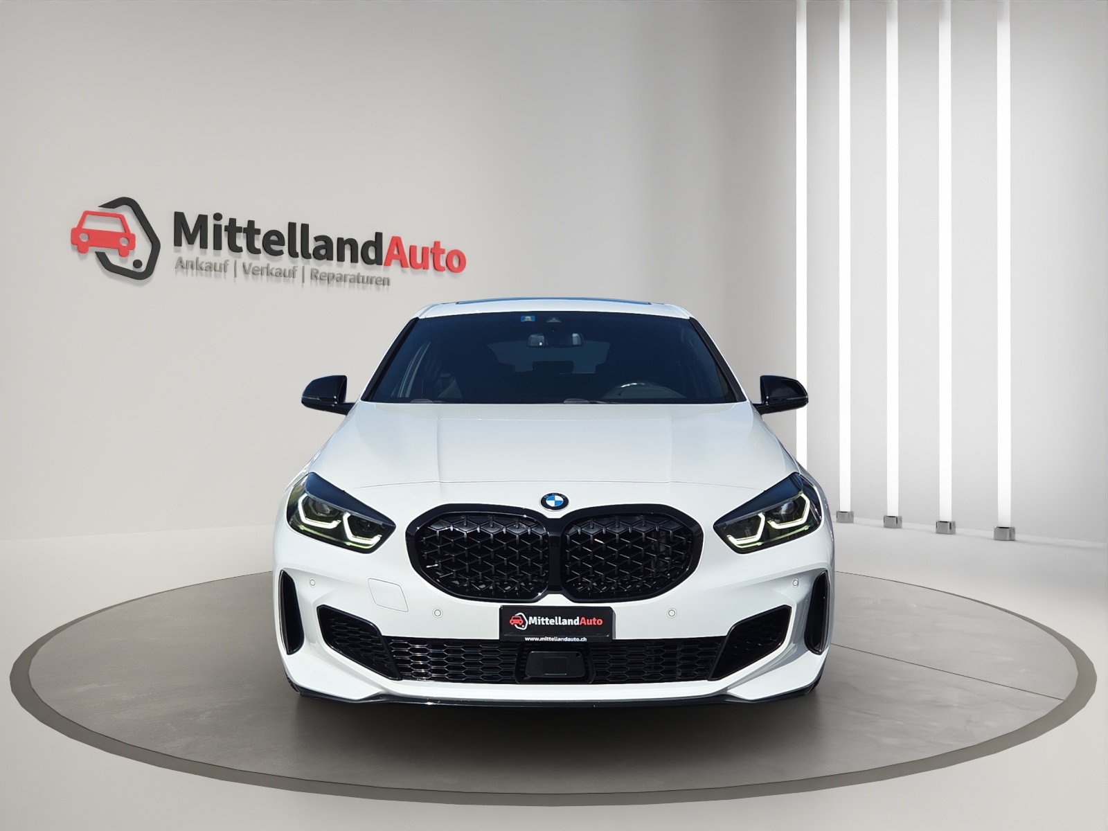 BMW M135i Steptronic, Benzin, Occasion / Gebraucht, Automatik - 2