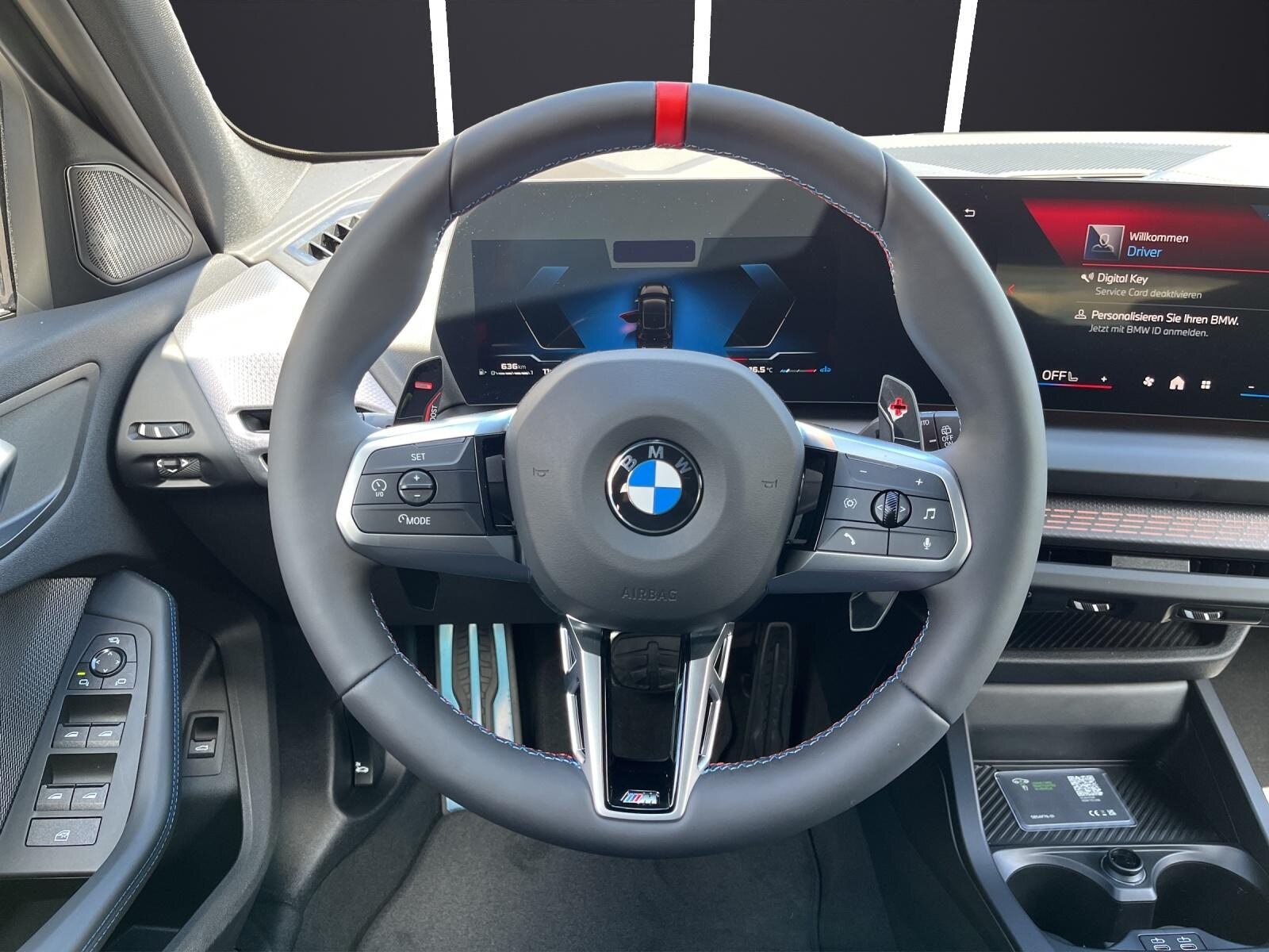 BMW M135i xDrive, Benzin, Vorführwagen, Automatik - 6