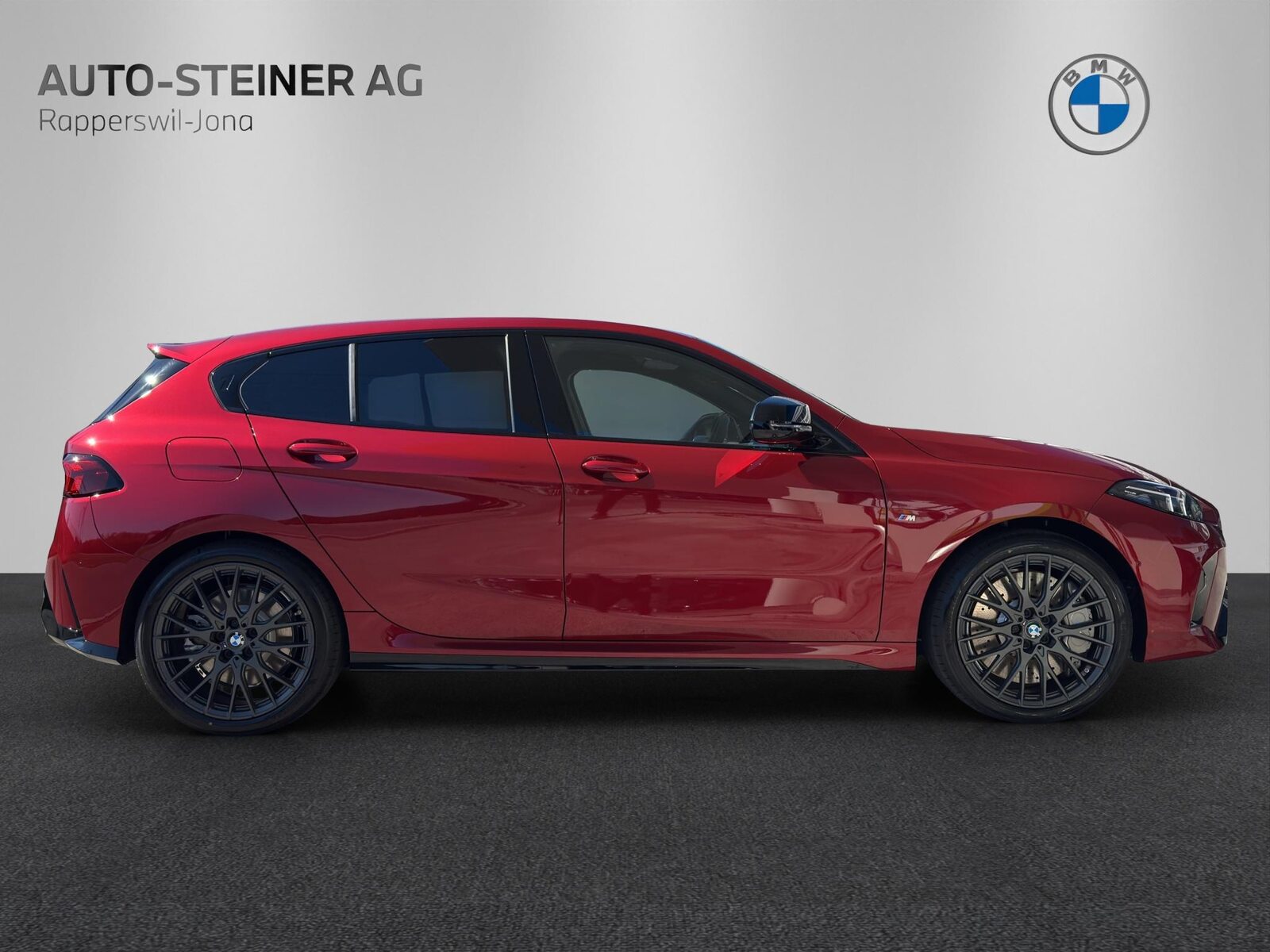 BMW M135i xDrive M Sportpaket Pro, Benzin, Vorführwagen, Automatik - 4