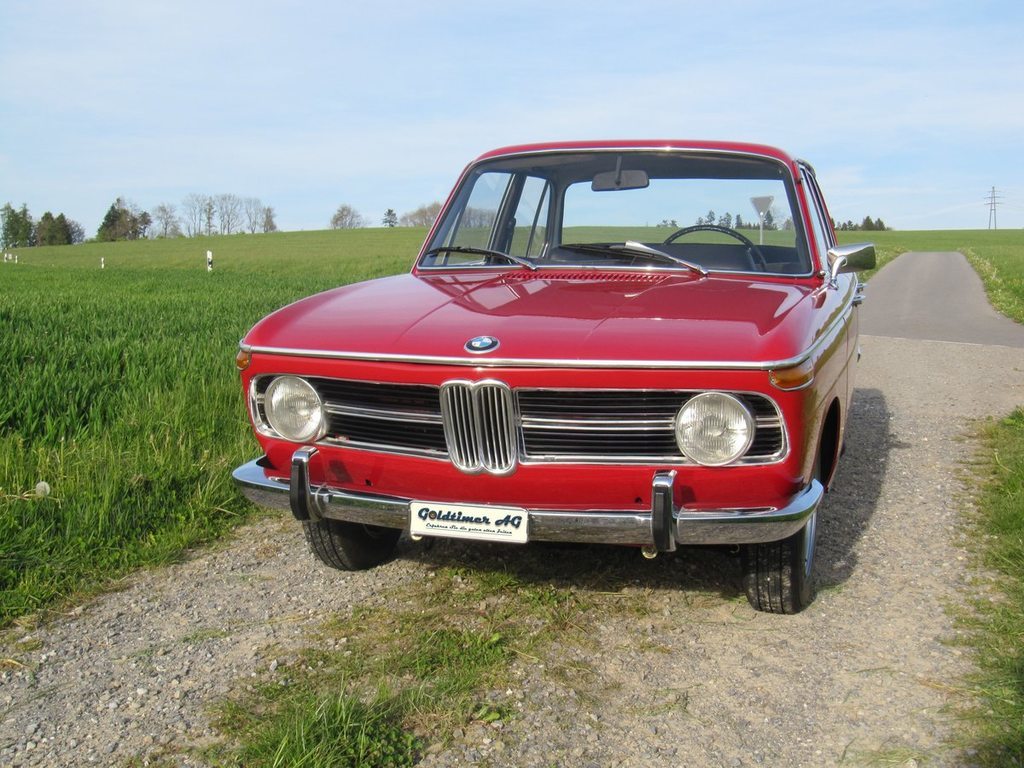 BMW 1800 4-Türige Limousine, Essence, Voiture de collection, Manuelle - 4