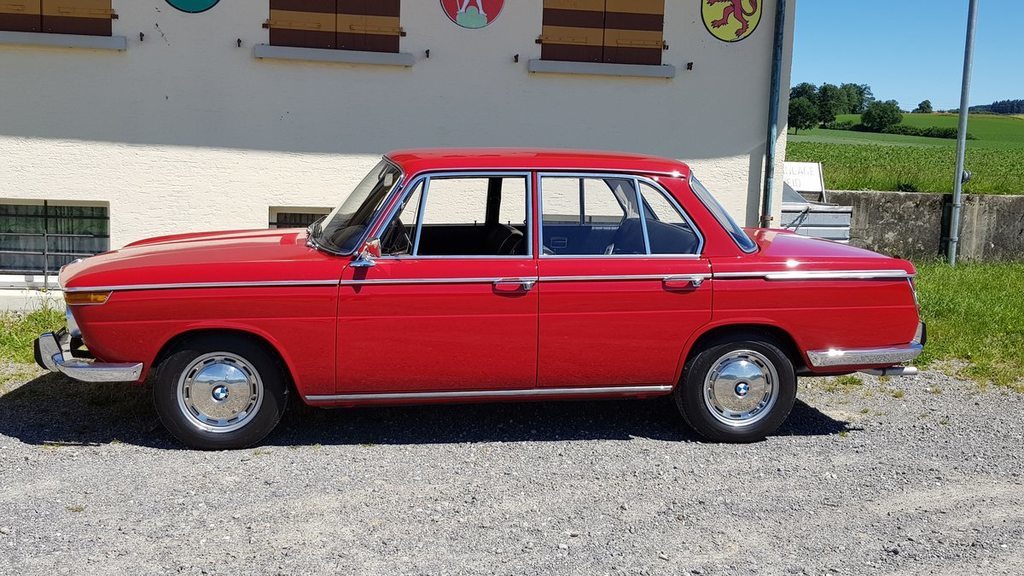 BMW 1800 4-Türige Limousine, Essence, Voiture de collection, Manuelle - 5