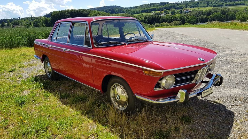 BMW 1800 4-Türige Limousine, Essence, Voiture de collection, Manuelle - 7