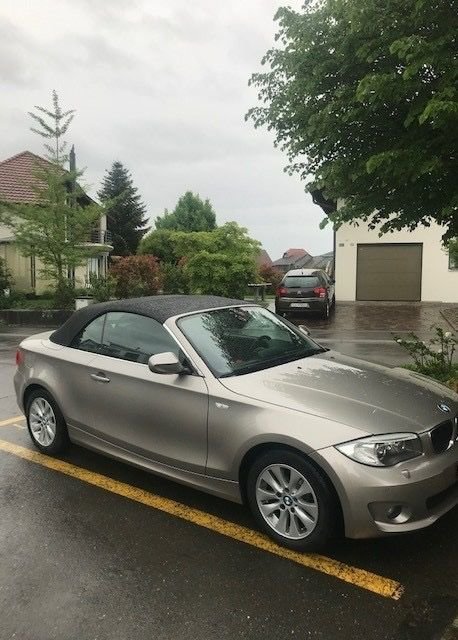 BMW 1er Reihe E88 Cabrio 120i, Benzin, Occasion / Gebraucht, Automatik - 2