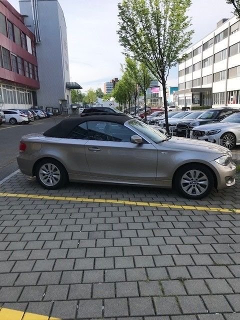 BMW 1er Reihe E88 Cabrio 120i, Benzin, Occasion / Gebraucht, Automatik - 4