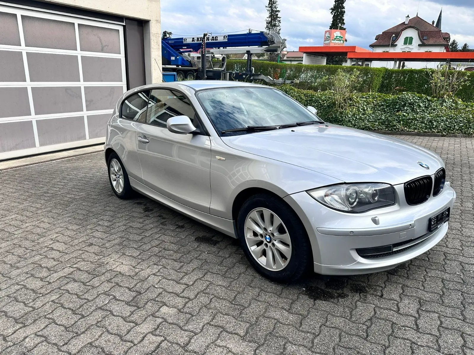 BMW 1er Reihe E81 116i, Benzin, Occasion / Gebraucht, Handschaltung - 2