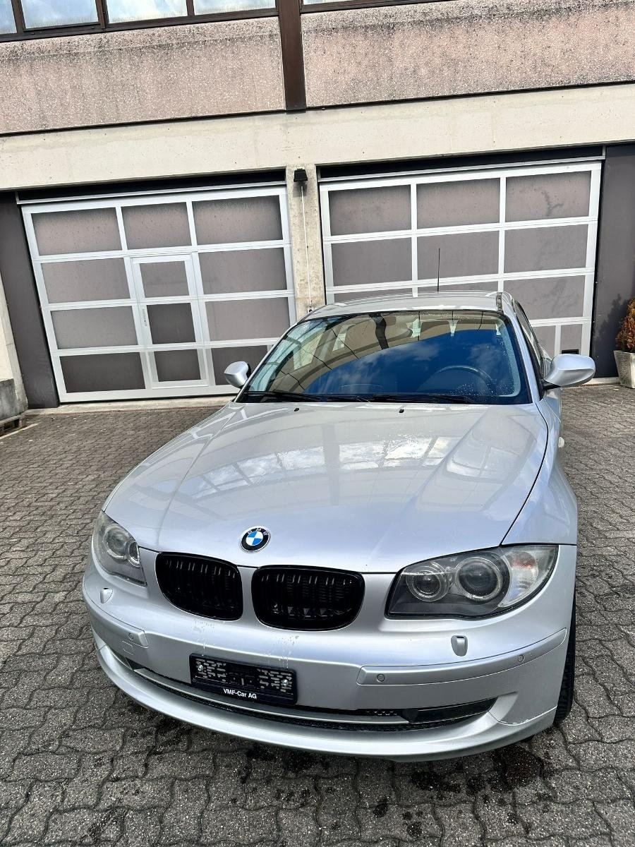 BMW 1er Reihe E81 116i, Benzin, Occasion / Gebraucht, Handschaltung - 3