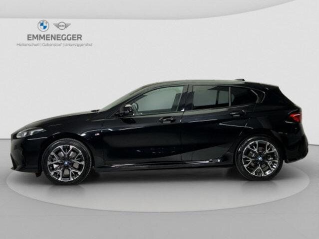 BMW 1er Reihe F70 123 xDrive, Mild-Hybrid Petrol/Electric, Second hand / Used, Automatic - 2