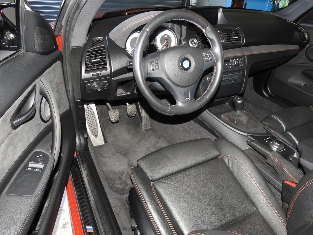 BMW 1er Reihe E82 Coupé M, Benzin, Occasion / Gebraucht, Handschaltung - 7