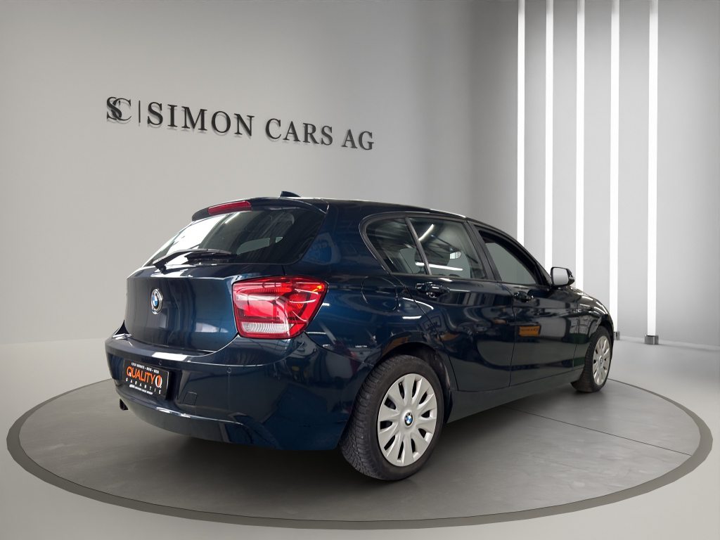 BMW 1er M 116i Urban Line, Benzin, Occasion / Gebraucht, Automatik - 4