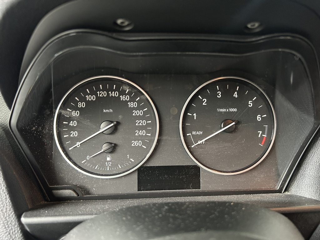 BMW 1er M 116i Urban Line, Benzin, Occasion / Gebraucht, Automatik - 7