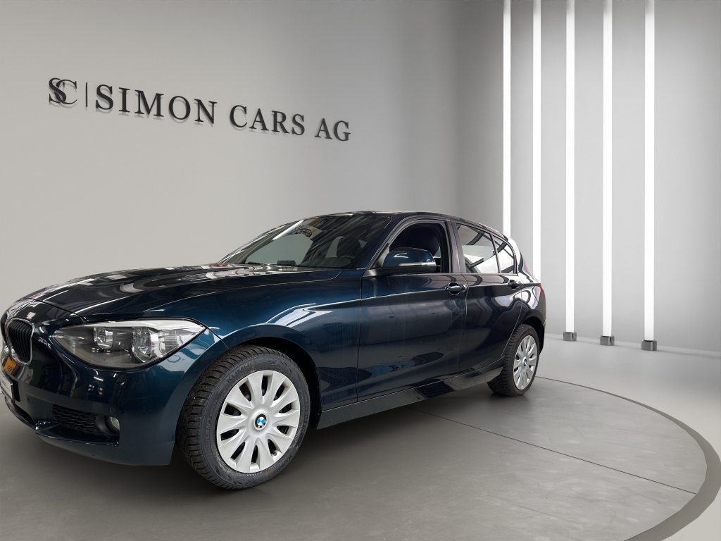 BMW 1er M 116i Urban Line, Benzin, Occasion / Gebraucht, Automatik - 2