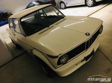BMW 2002 Turbo, Petrol, Classic, Manual - 3