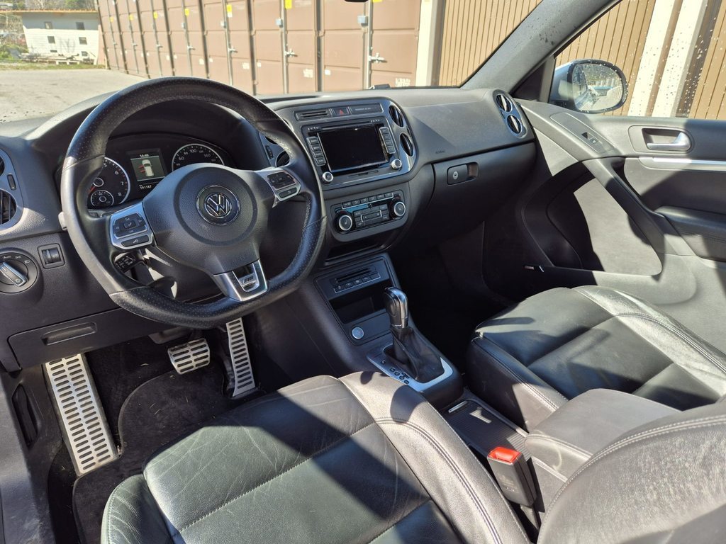 BMW 2er Reihe F46 Gran Tourer 216i, Benzin, Occasion / Gebraucht, Handschaltung - 7