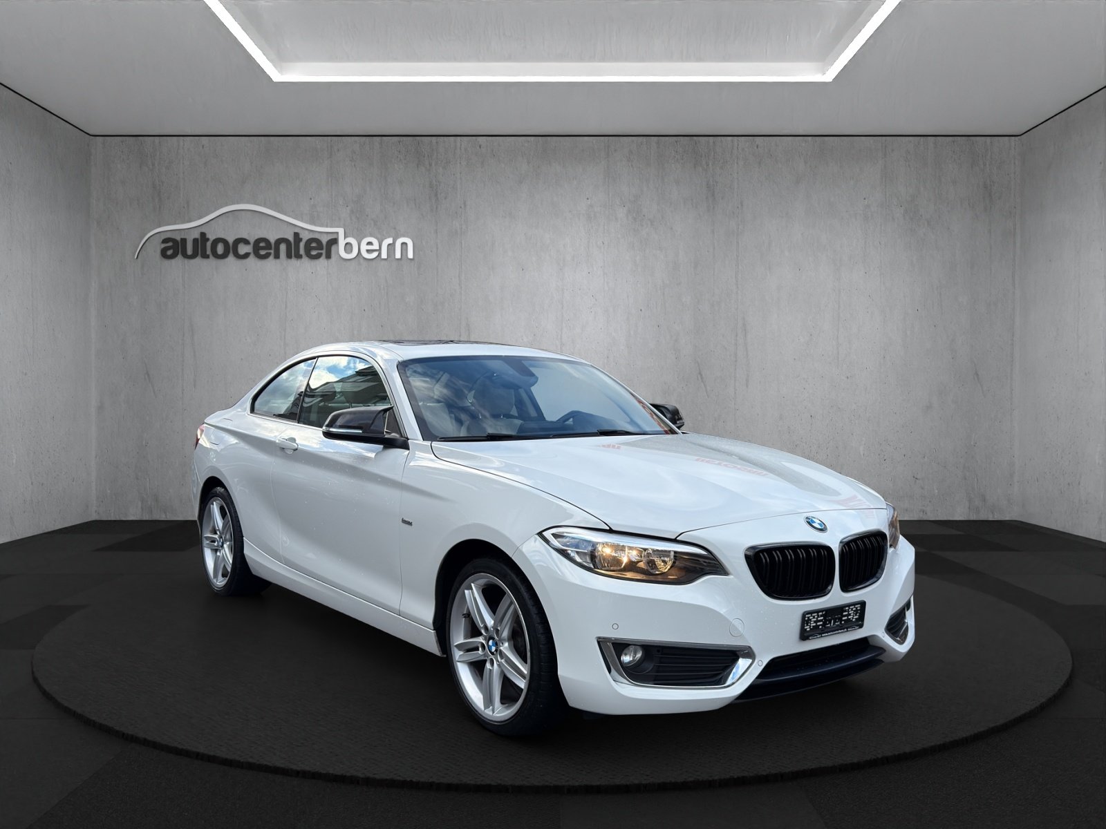 BMW 218d Luxury Line Steptronic