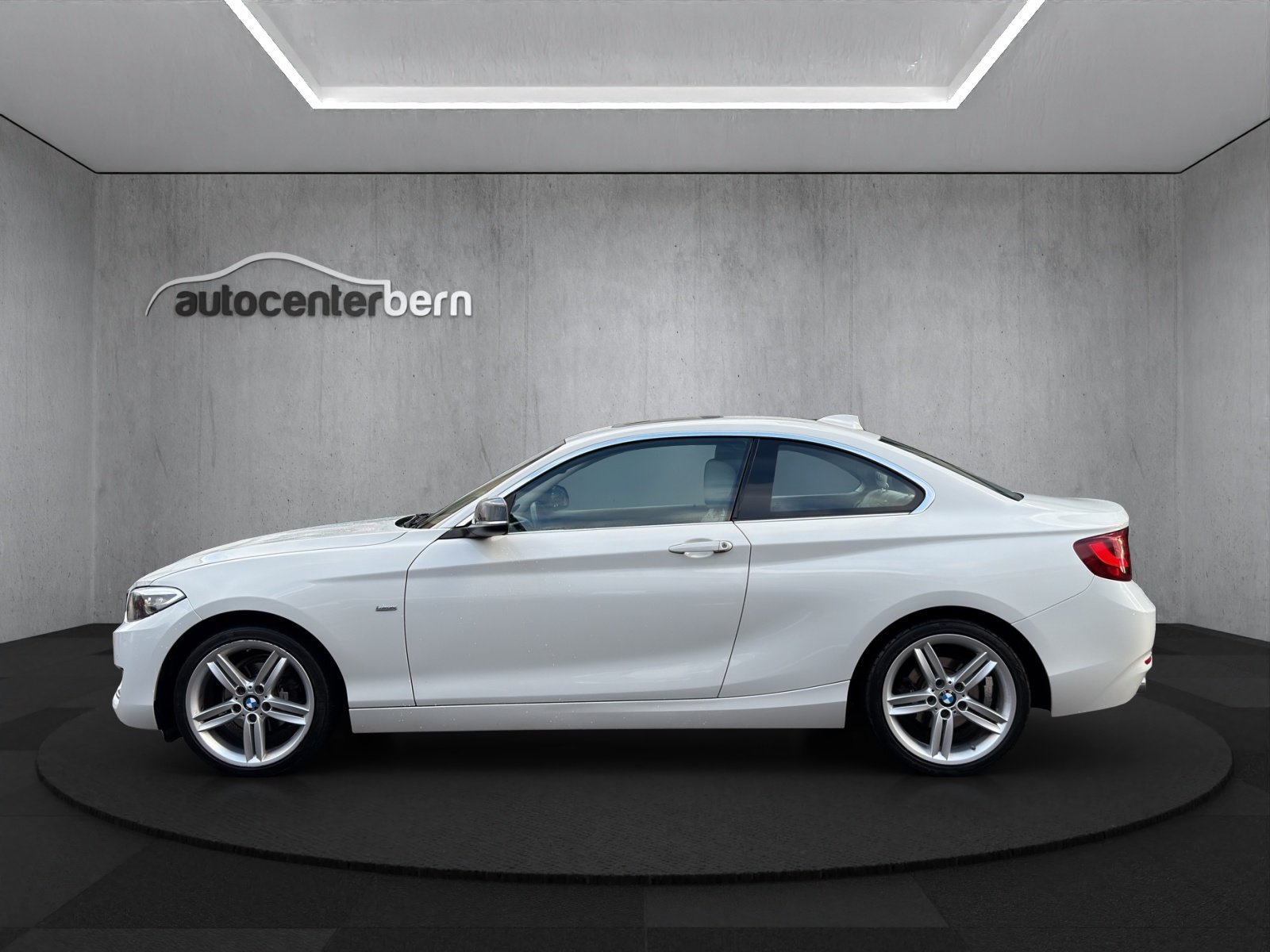 BMW 218d Luxury Line Steptronic, Diesel, Second hand / Used, Automatic - 4