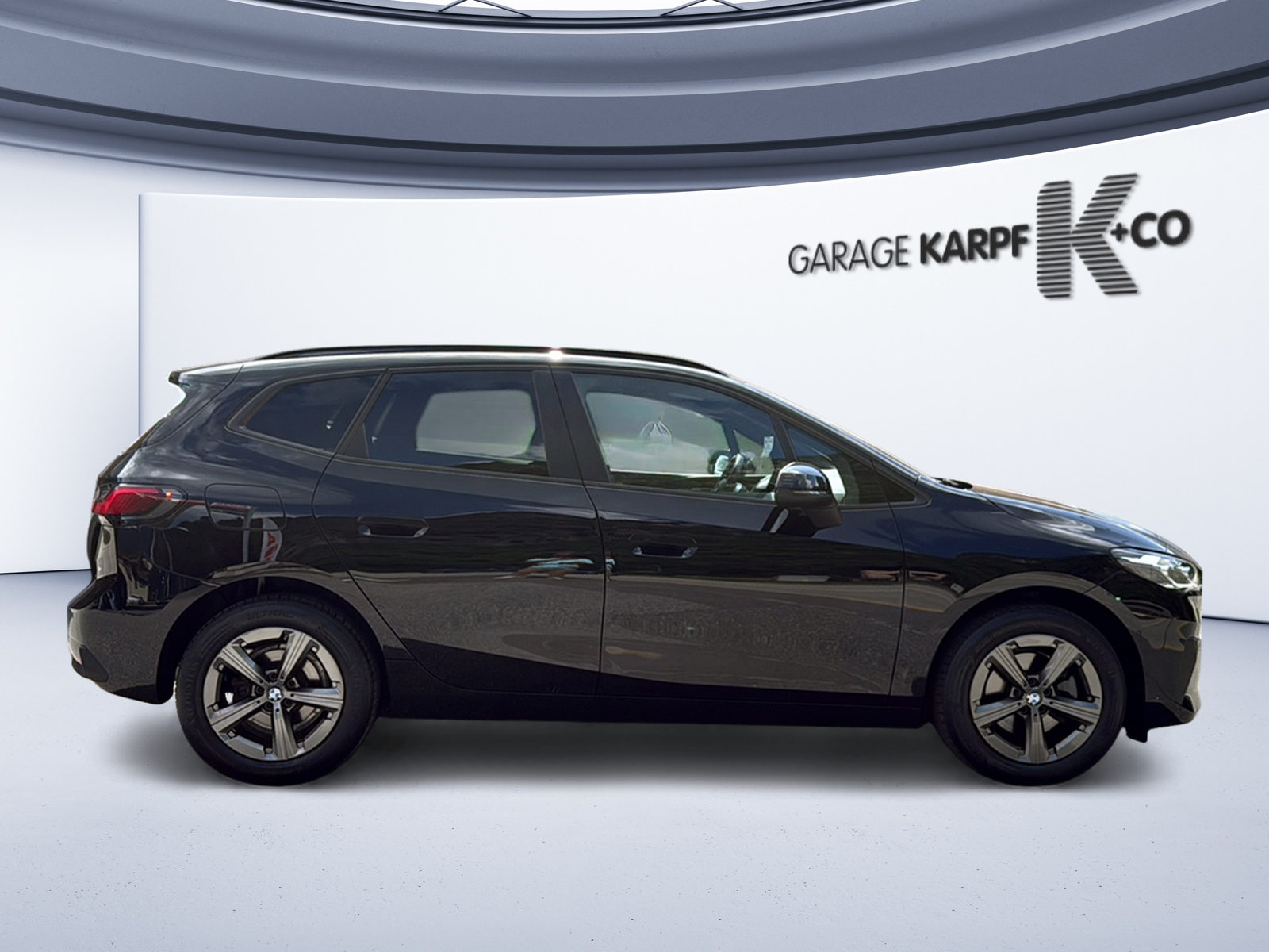 BMW 218i Active Tourer, Benzin, Occasion / Gebraucht, Automatik - 6