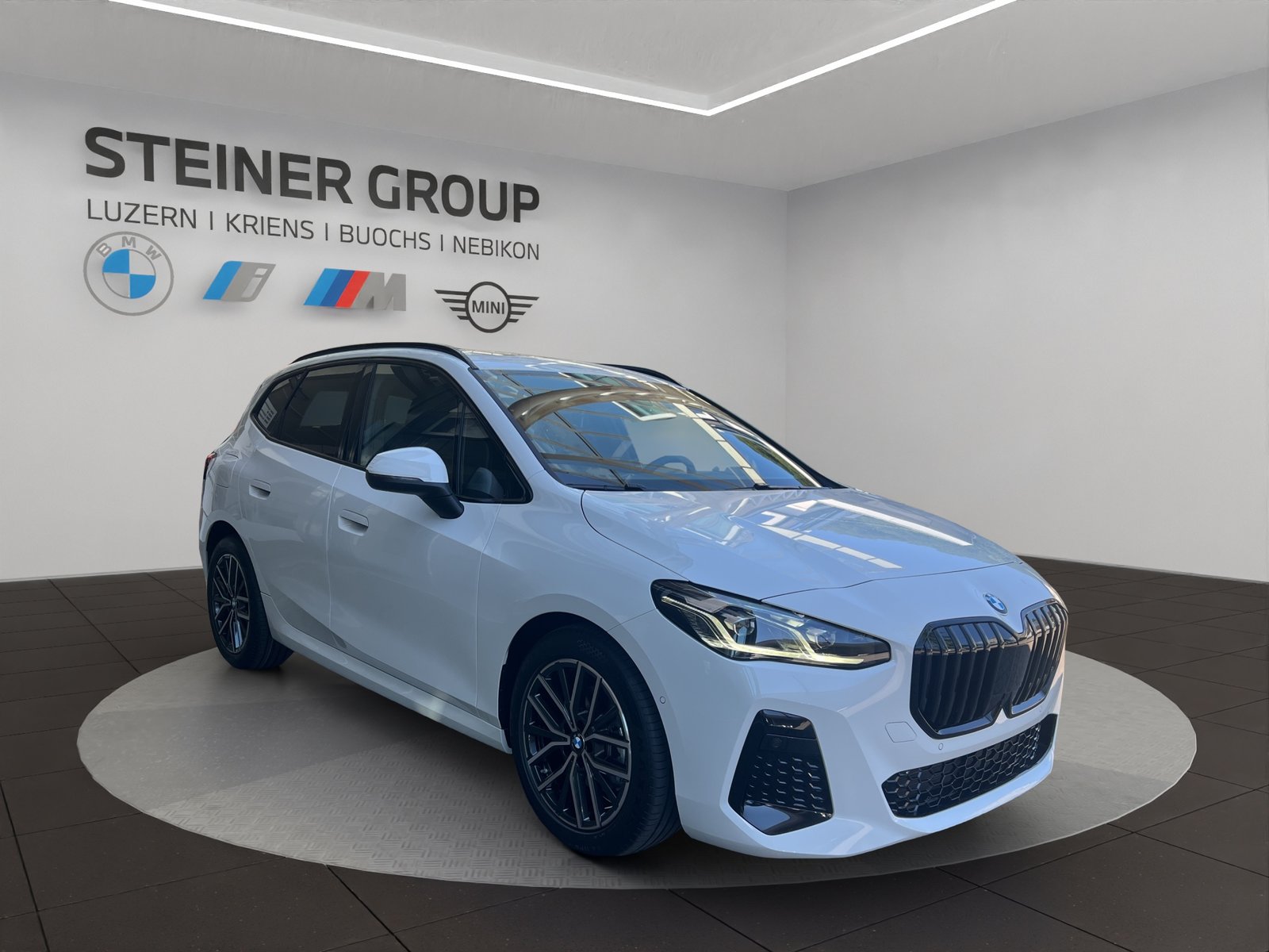 BMW 218d Active Tourer M Sport DKG, Diesel, Neuwagen, Automatik - 3