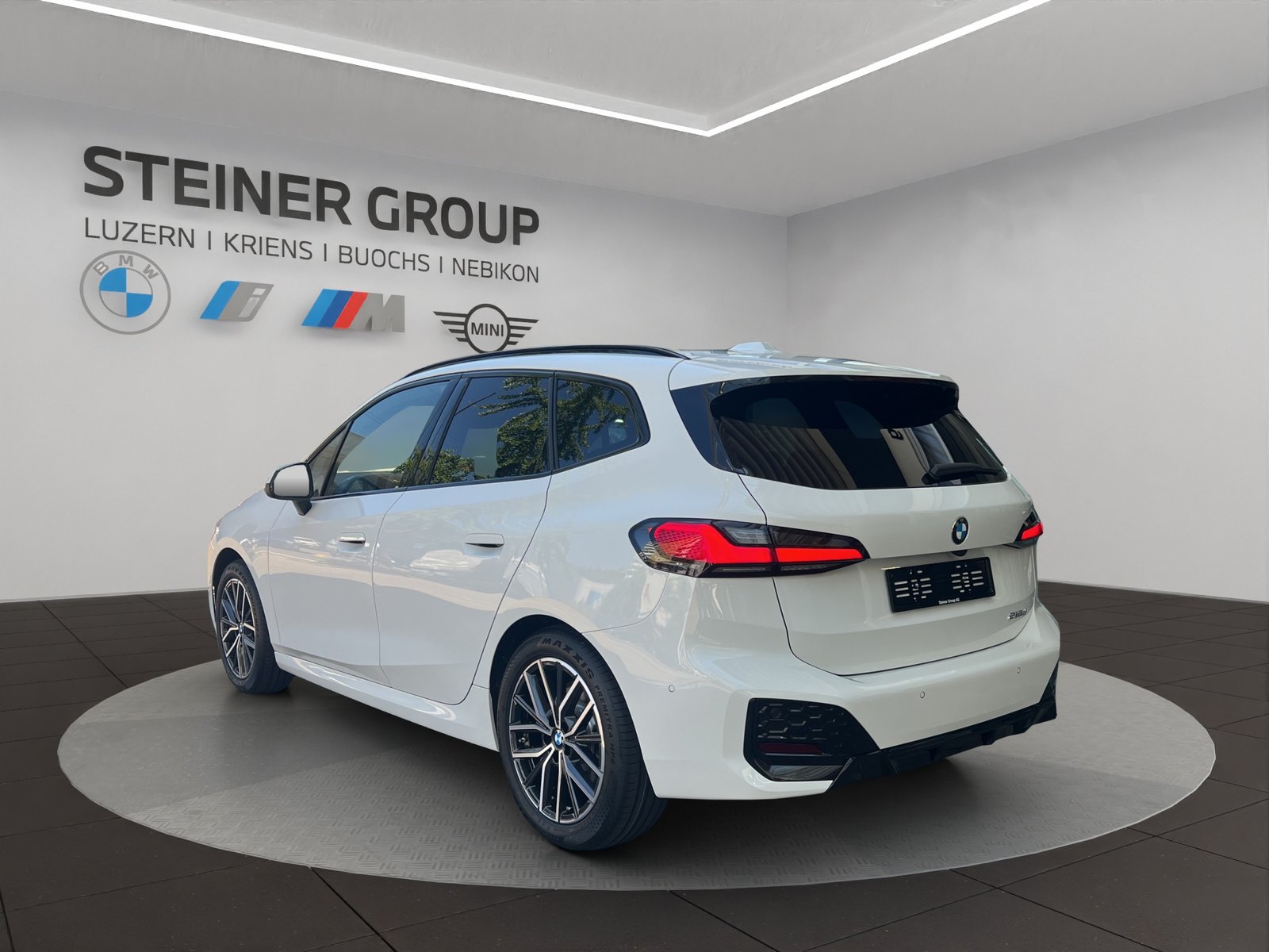 BMW 218d Active Tourer M Sport DKG, Diesel, Neuwagen, Automatik - 6
