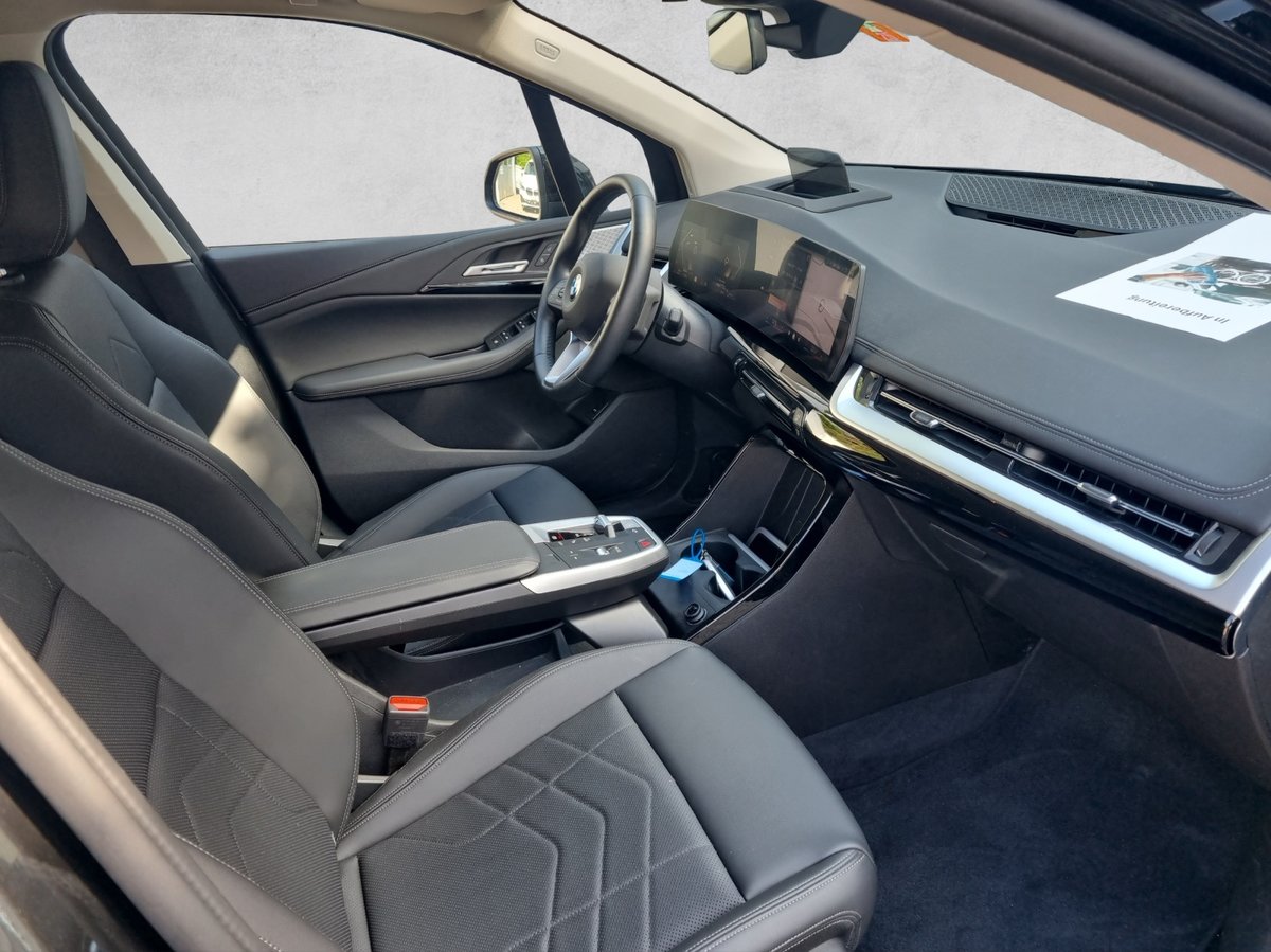 BMW 218d Active Tourer Luxury Line DKG, Diesel, Second hand / Used, Automatic - 4